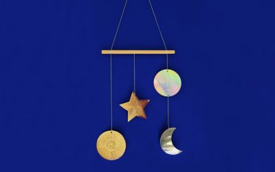 Atelier : Suspension(s) astrale(s)