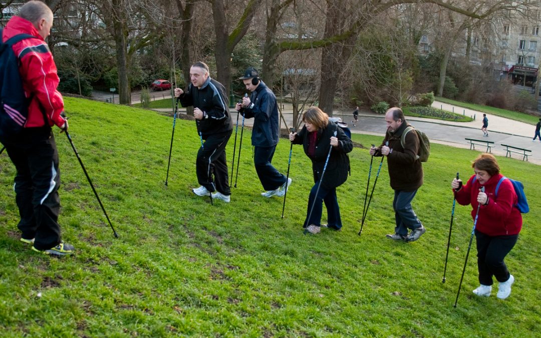 Paris sport proximité : marche nordique et pétanque au parc Martin Luther King