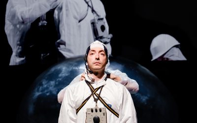Subjectif Lune, théâtre d’objets stratosphérique au Théâtre Silvia Monfort