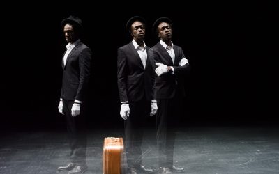 Salade, tomate, oignons, une pièce sur la quête d&rsquo;identité au Théâtre Silvia Monfort