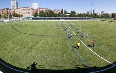 Paris sport proximité : football mixte et tennis au centre sportif Déjerine