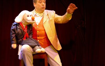 Le magicien voyageur avec Peter Din au Théâtre Le Double Fond