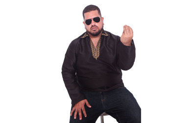 Masood Boomgaard débarque à Paris avec son spectacle « Self-Help Singh »