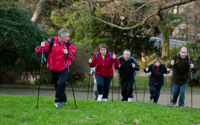 Sport seniors en plein air : Marche nordique par l’association ESPACE 19